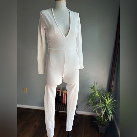 boho Pants - NWT Boho White Bodycon Catsuit Jumpsuit Size 4